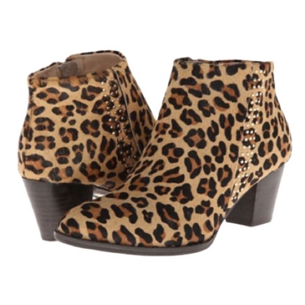 VIONIC GEORGIA CALF HAIR Studded BOOTIE Fall Boots Leopard cheetah print Sz 8.5